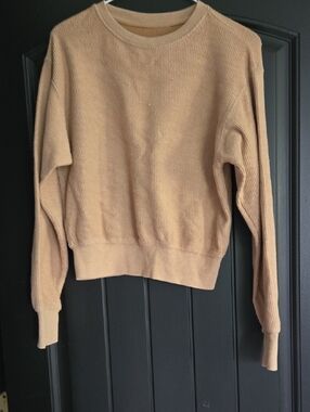 Reflex Ribbed Crewneck Sweater in Camel